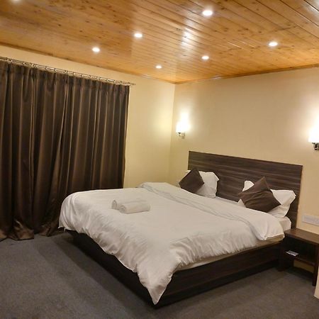 Hotel Amaira Darjeeling  Buitenkant foto
