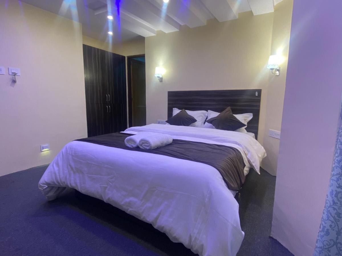 Hotel Amaira Darjeeling  Buitenkant foto