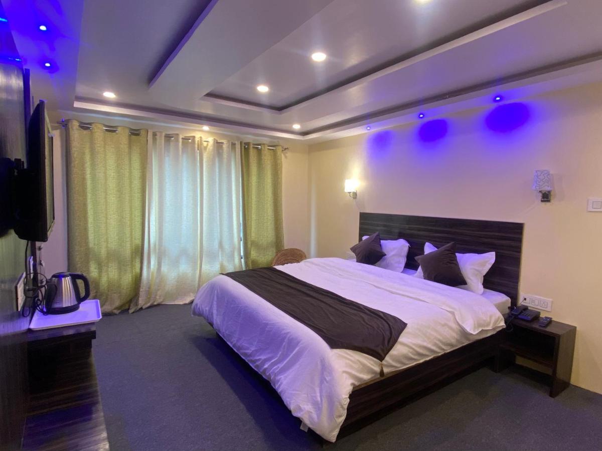 Hotel Amaira Darjeeling  Buitenkant foto