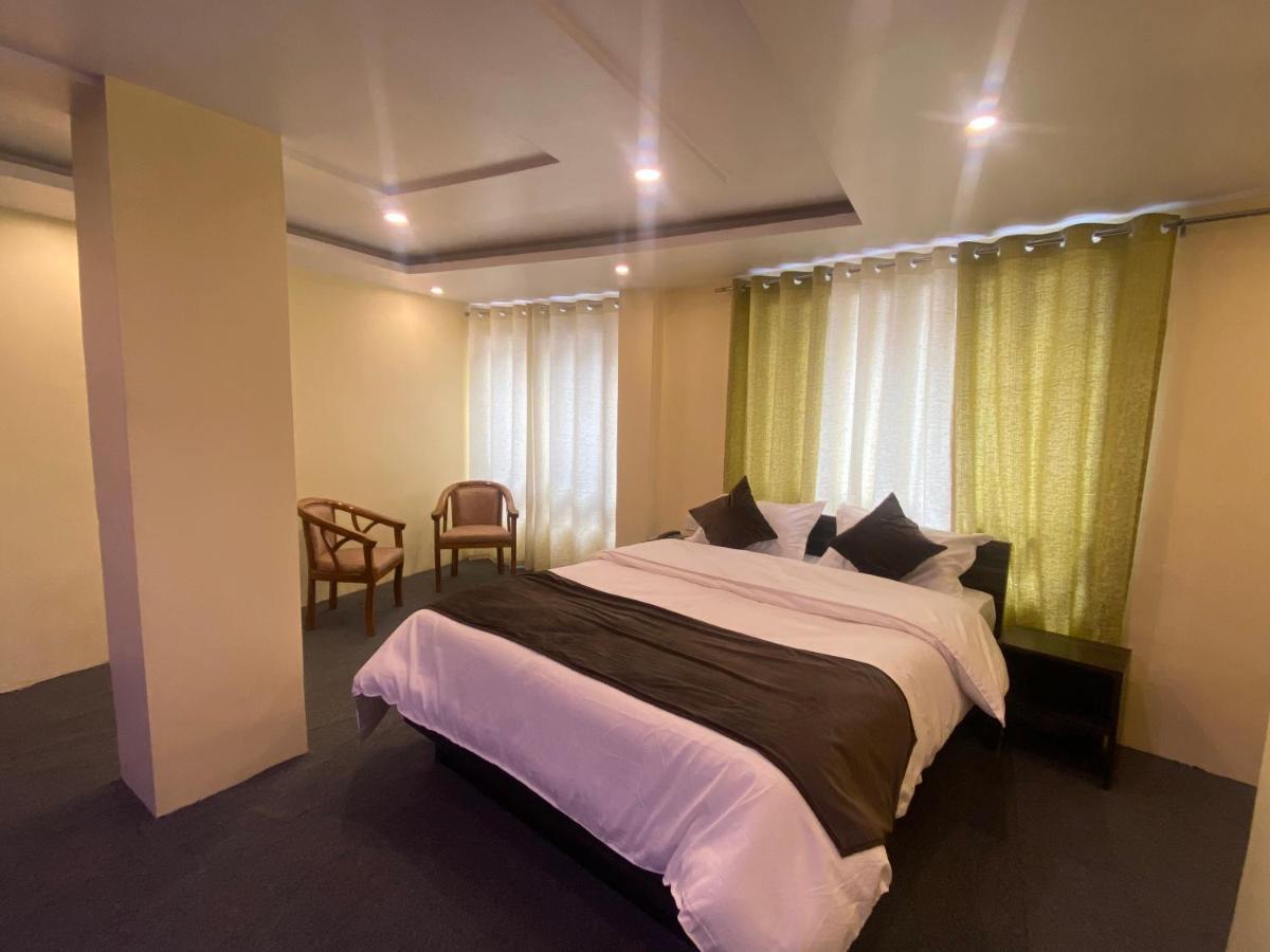 Hotel Amaira Darjeeling  Buitenkant foto